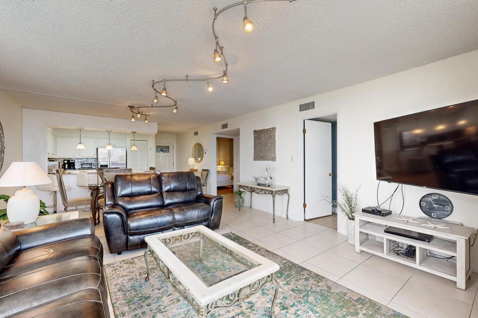 Dolphin Point Apartment Destin Room photo