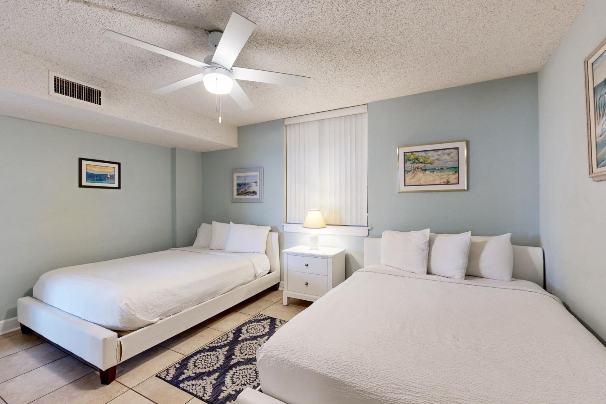 Dolphin Point Apartment Destin Room photo