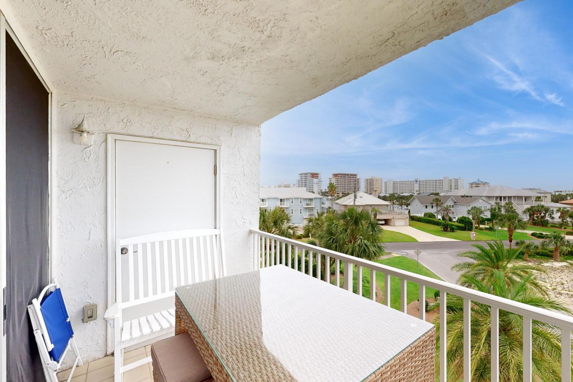 Dolphin Point Apartment Destin Room photo